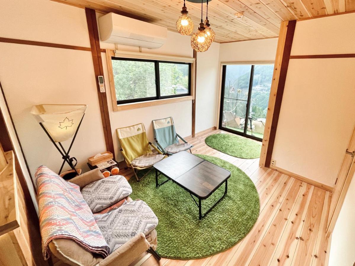 Hotel 古民家グランピングmatoba à Miyoshi  Extérieur photo